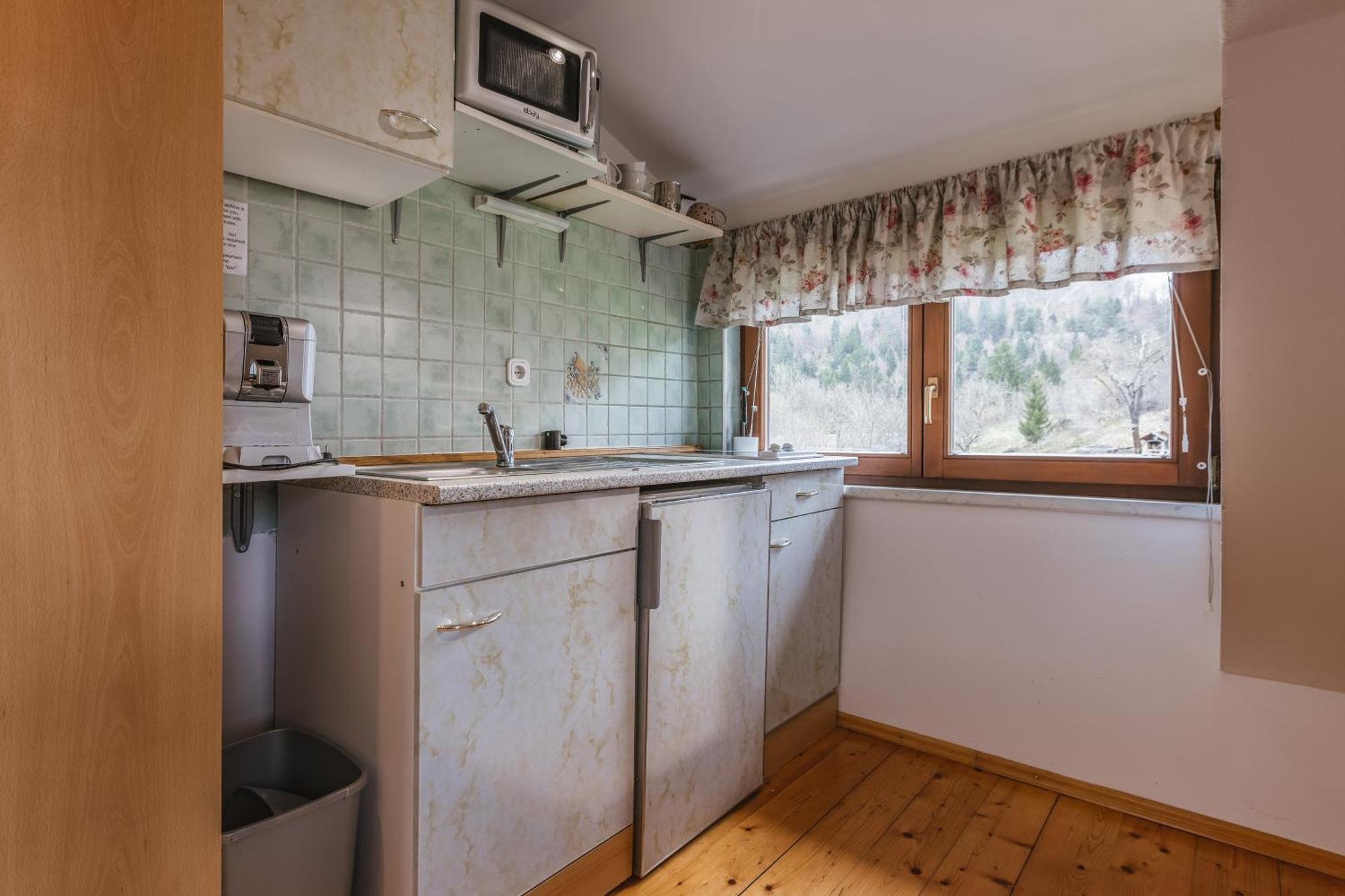 Rooms Zupancic โบฮินิสกา เบลา ภายนอก รูปภาพ